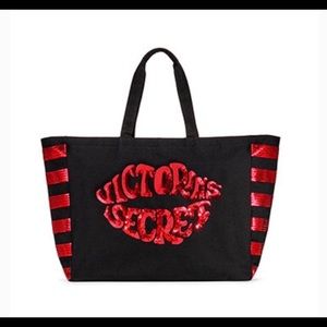 Victoria’s Secret Weekender Tote